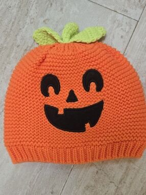 Carter's Unisex Orange Pumpkin Knit Beanie